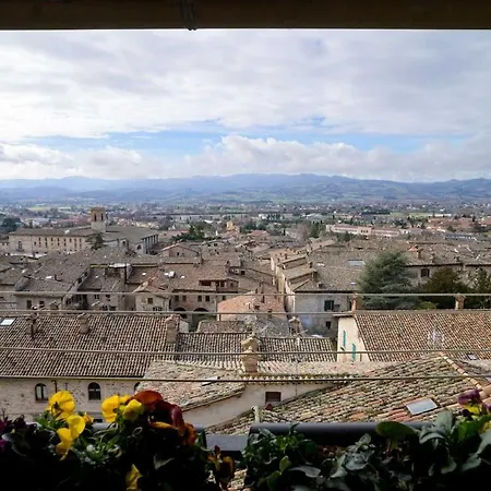 Apartament Tra Cielo E Pietra Gubbio